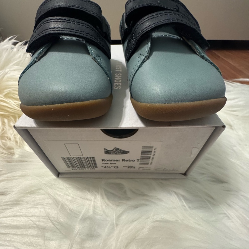 Clarks Kids Sneakers